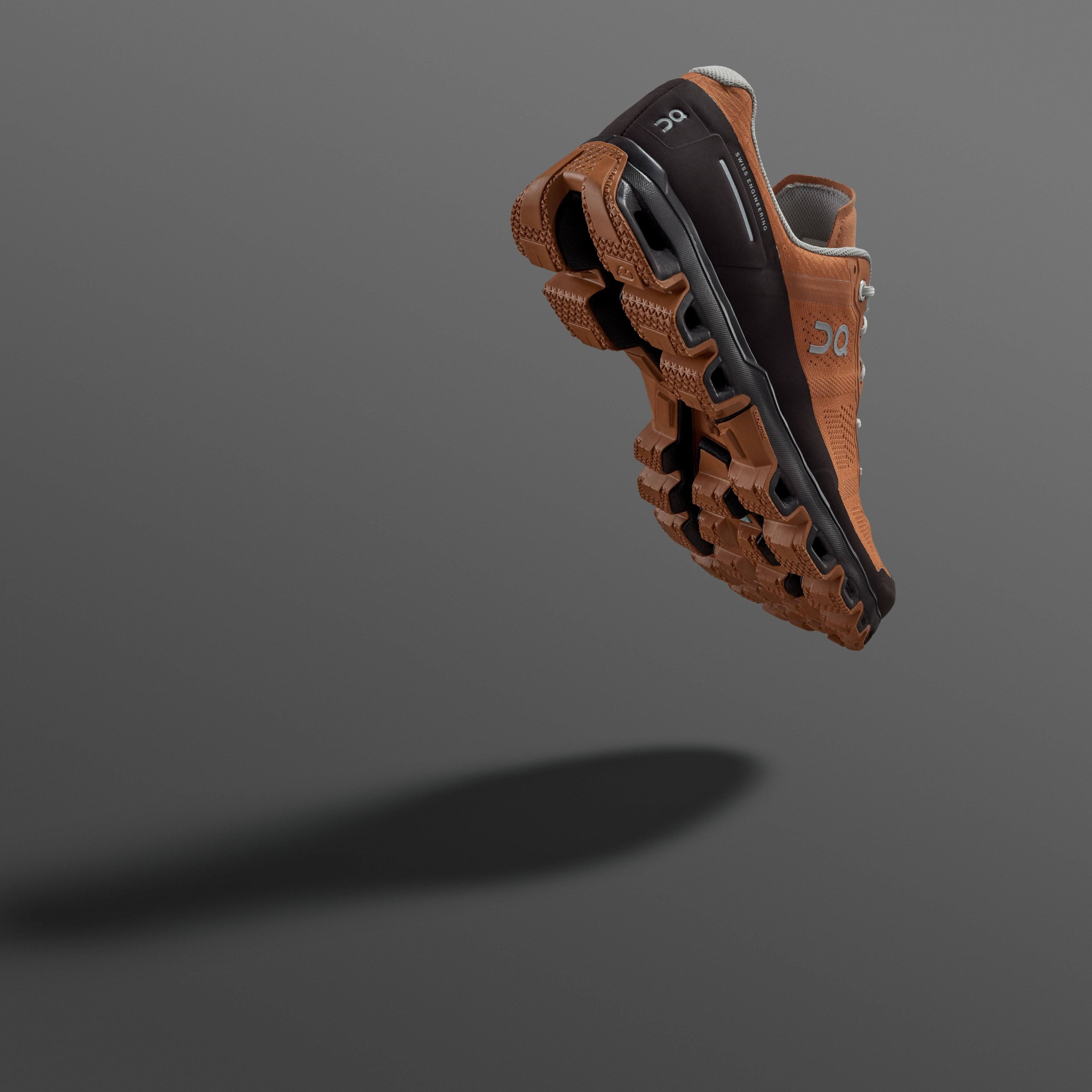 on Running Men & S Cloudventure - Pecan / Brown