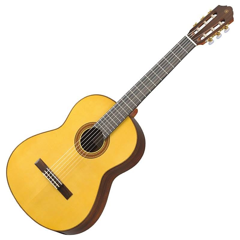 Yamaha CG182S - Classical Guitar Spruce Top