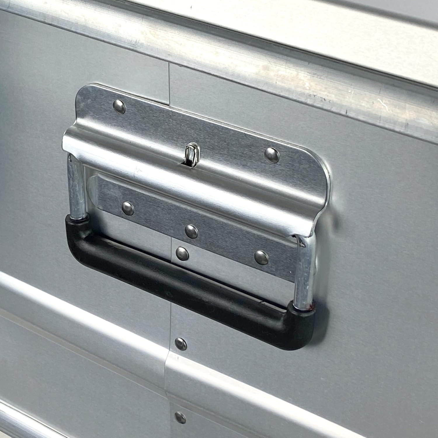 Eylar Equipment and Gear Overland Crossover Aluminum Storage Trunk Gear Case