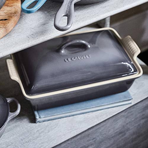 Le Creuset Signature Cast Iron 16-Piece Oyster Cookware Set