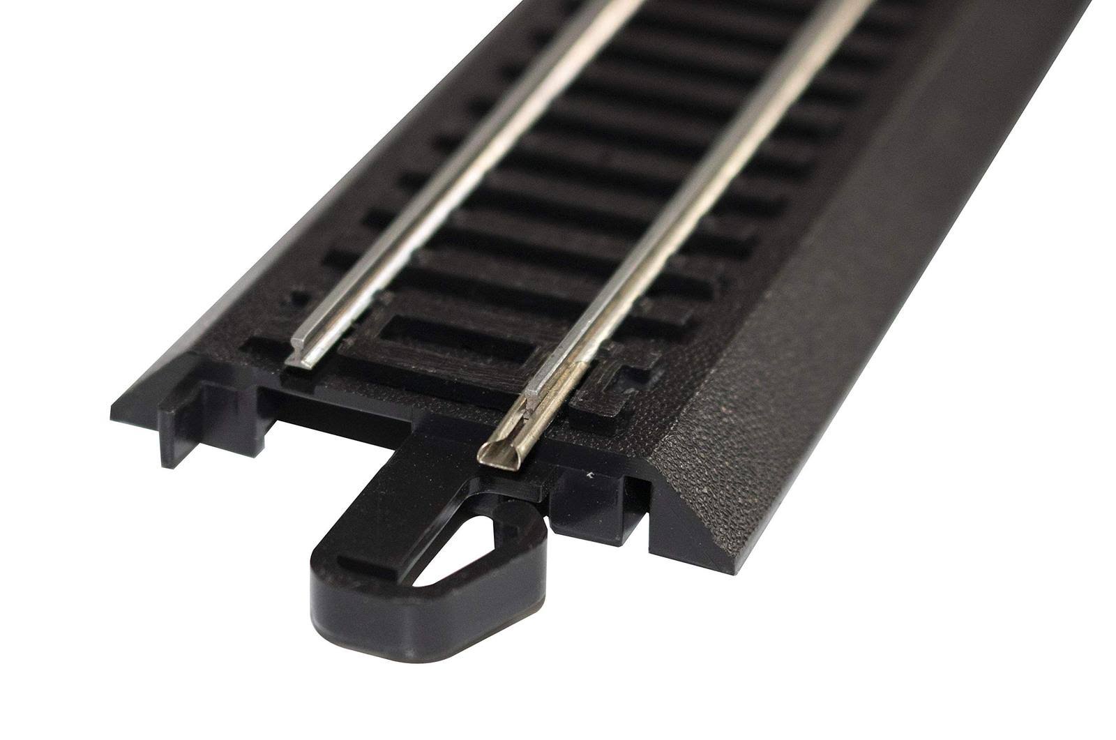 Bachmann Trains E-Z Track Deluxe Track Pack HO Scale