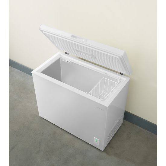 Amana AQC0701GRW 7.0 Cu. ft. Compact Chest Freezer White