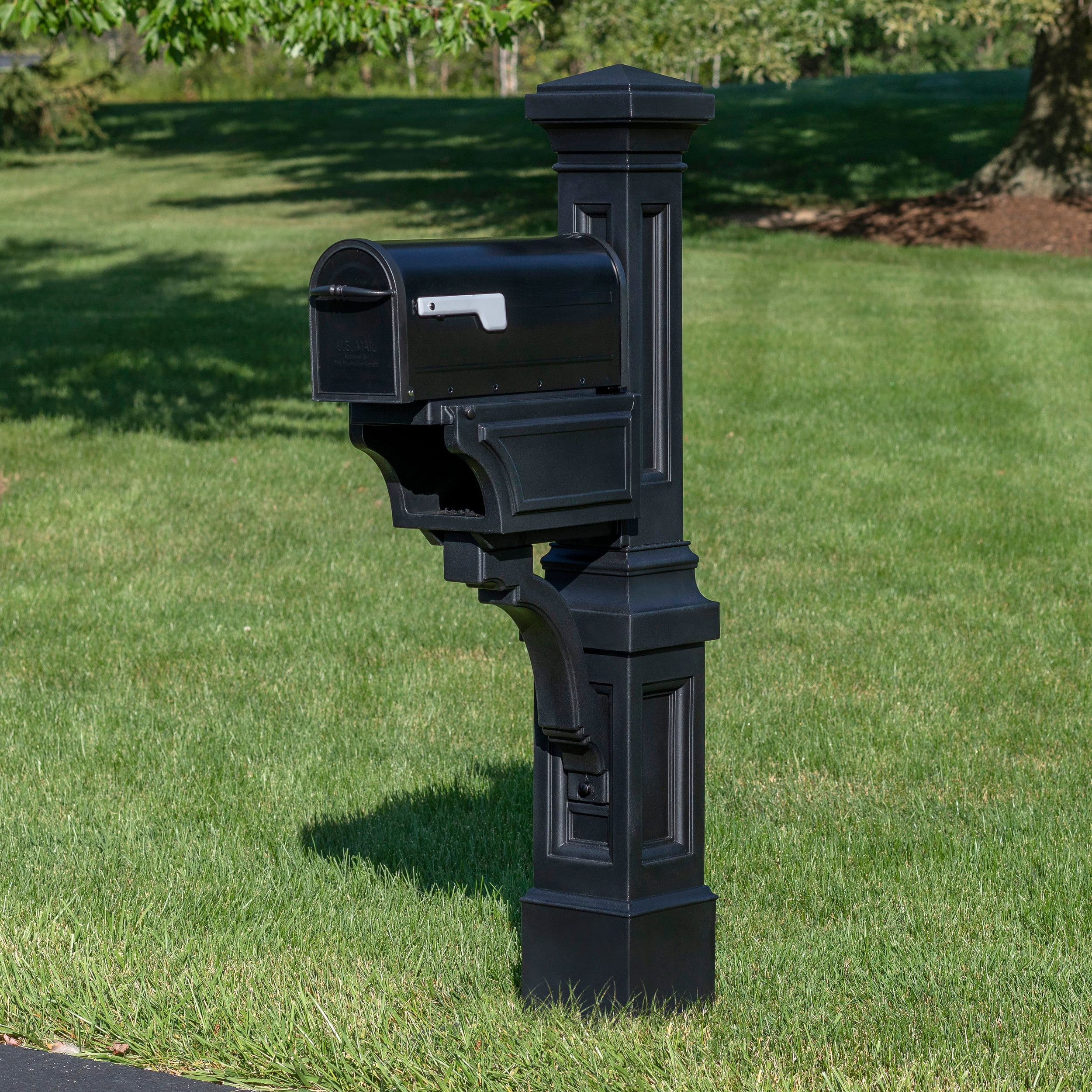 Step2 Atherton 59" Onyx Black Plastic Mailbox Post Kit