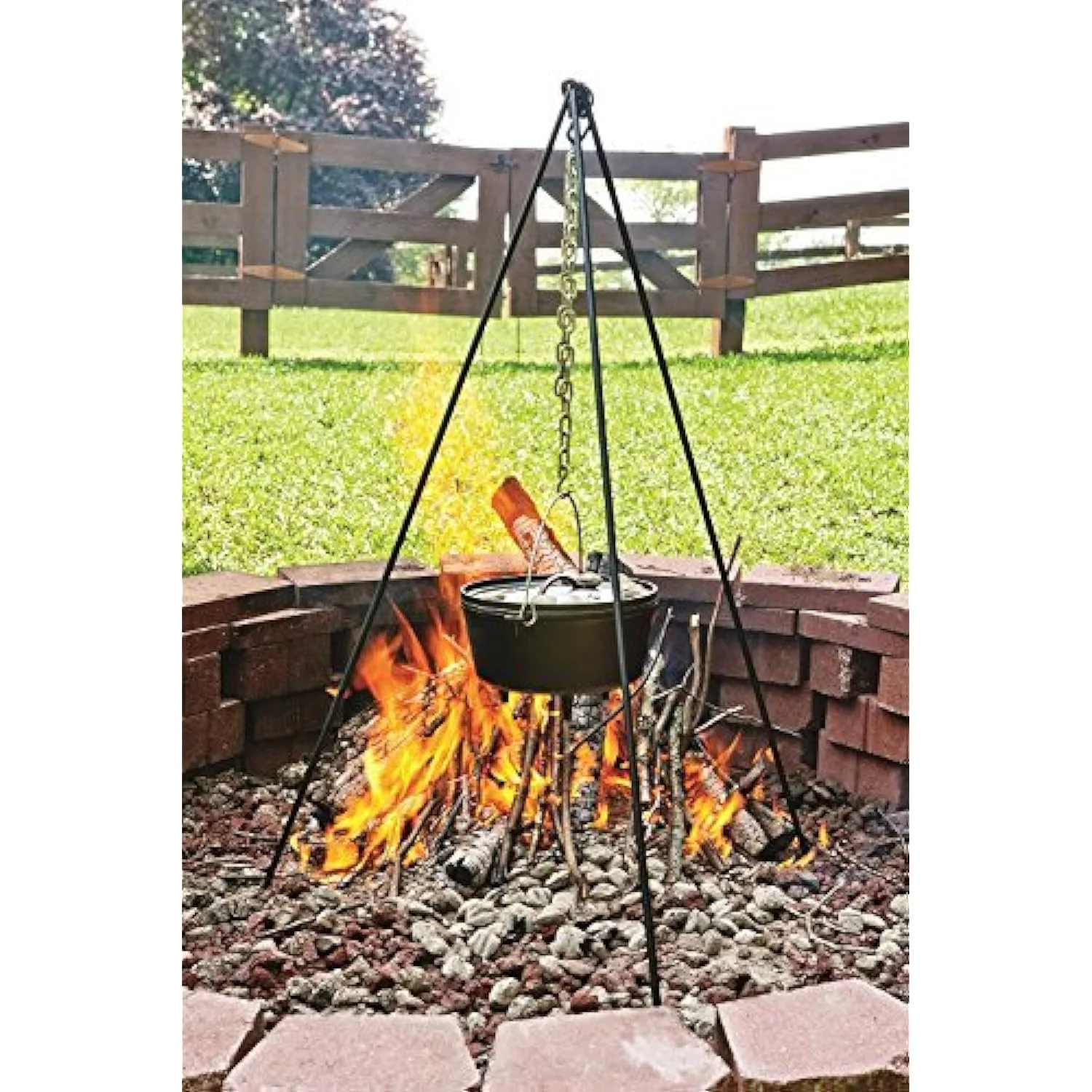 Lodge Deep Camp Dutch Oven, 8 Quart