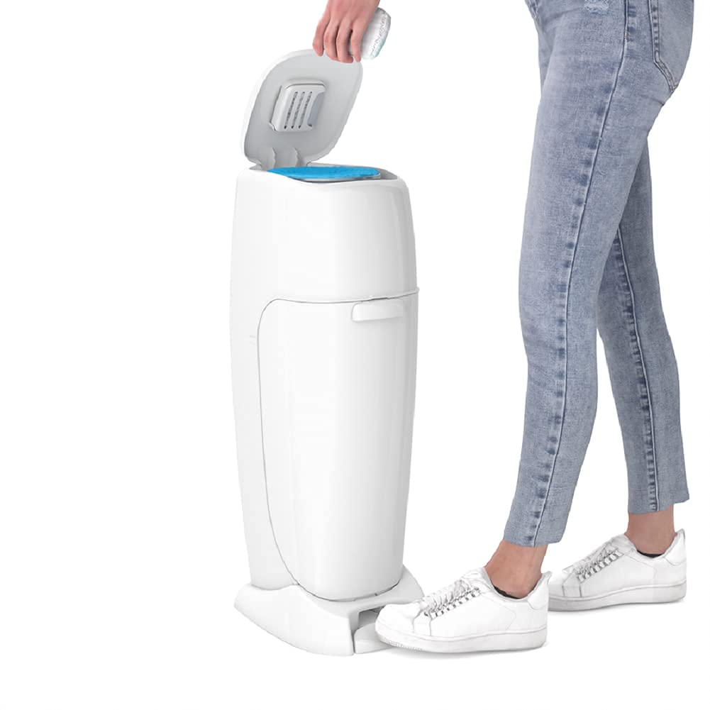 Playtex Diaper Genie Baby Registry Set, Includes 1 Diaper Genie Complete Diaper Pail