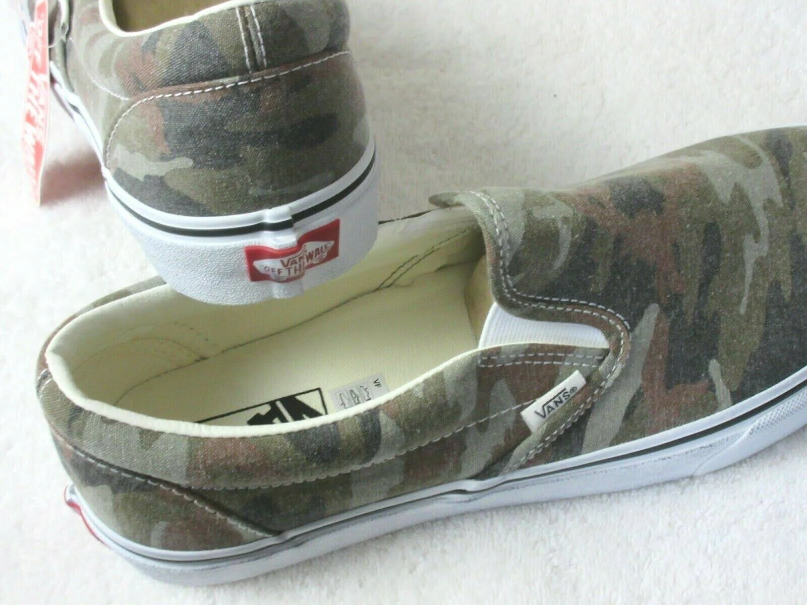Vans Washed Classic Slip-On (Camo/True White)
