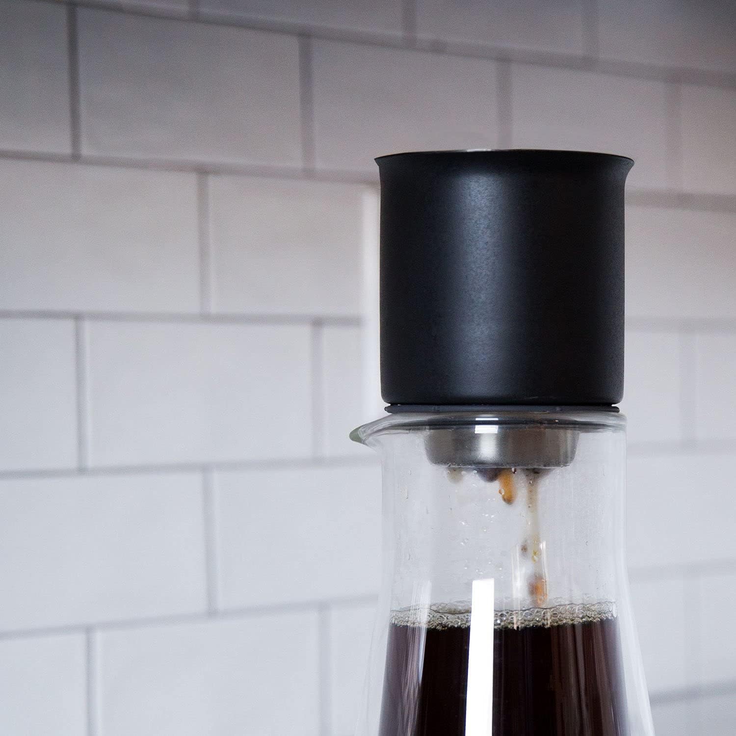 Fellow Stagg [XF] Pour-Over Coffee Maker Set - Kit Includes Stagg [XF] Pour-Over Dripper, Stagg Double Wall Glass Carafe
