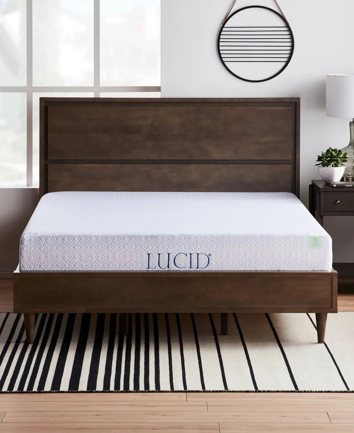 Lucid Dream Collection 10 in Gel Memory Foam Mattress - White - Twin