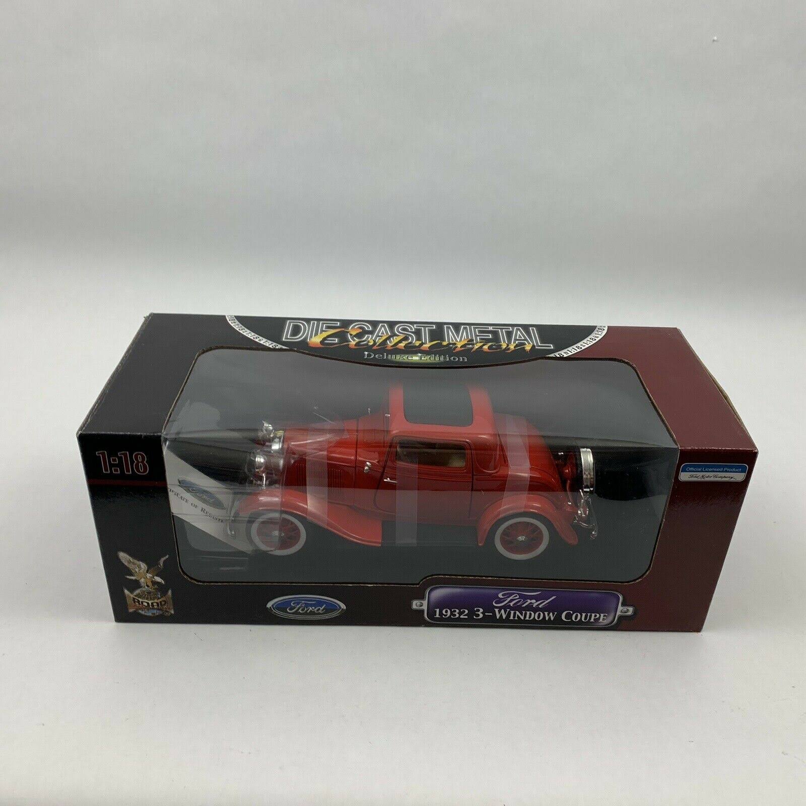 1932 Ford 3 Window Coupe Blue 1/18 Diecast Car Model by Road Signature