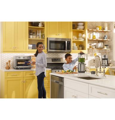GE Appliances Mechanical Air Fry 7-in-1 Toaster Oven in Stainless Steel