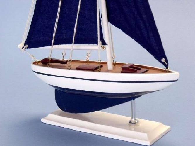 Hampton Nautical Pacific Sailer Sails Boat, 17 inch, Blue