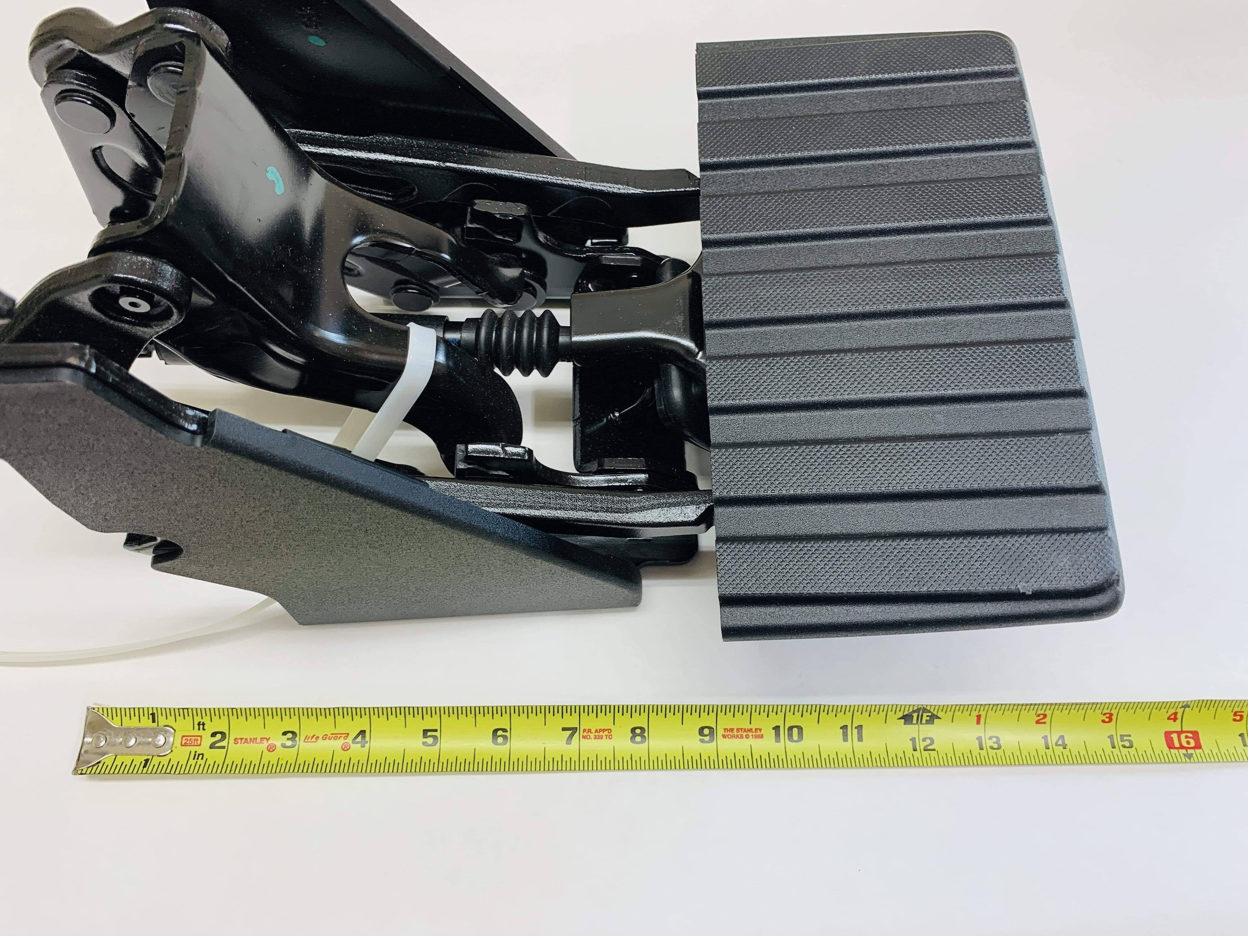 Genuine Ford Step - Body Side #FL3Z-1520040-D