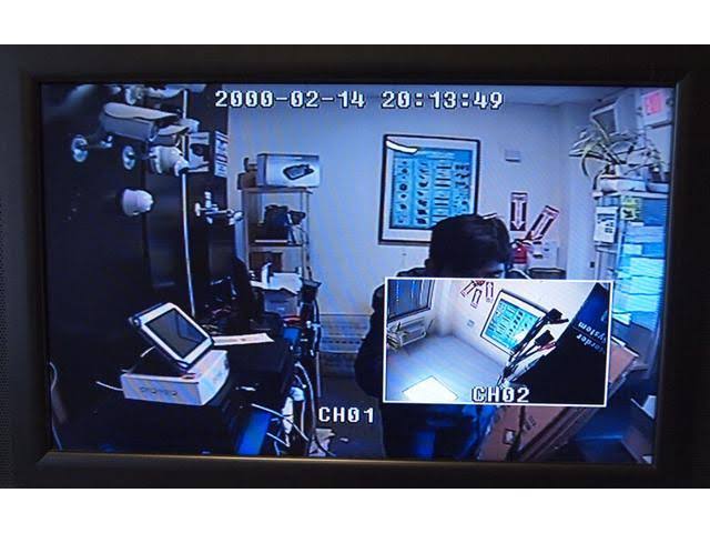 Evertech 4 Channel Analog Color Quad Processor CCTV Security Camera System Video Splitter