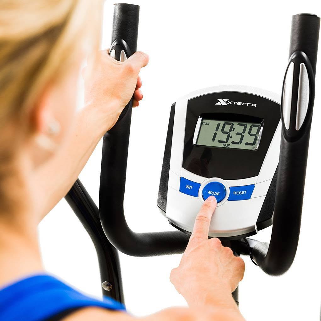 Xterra Fitness EU100 Hybrid Elliptical Upright Bike