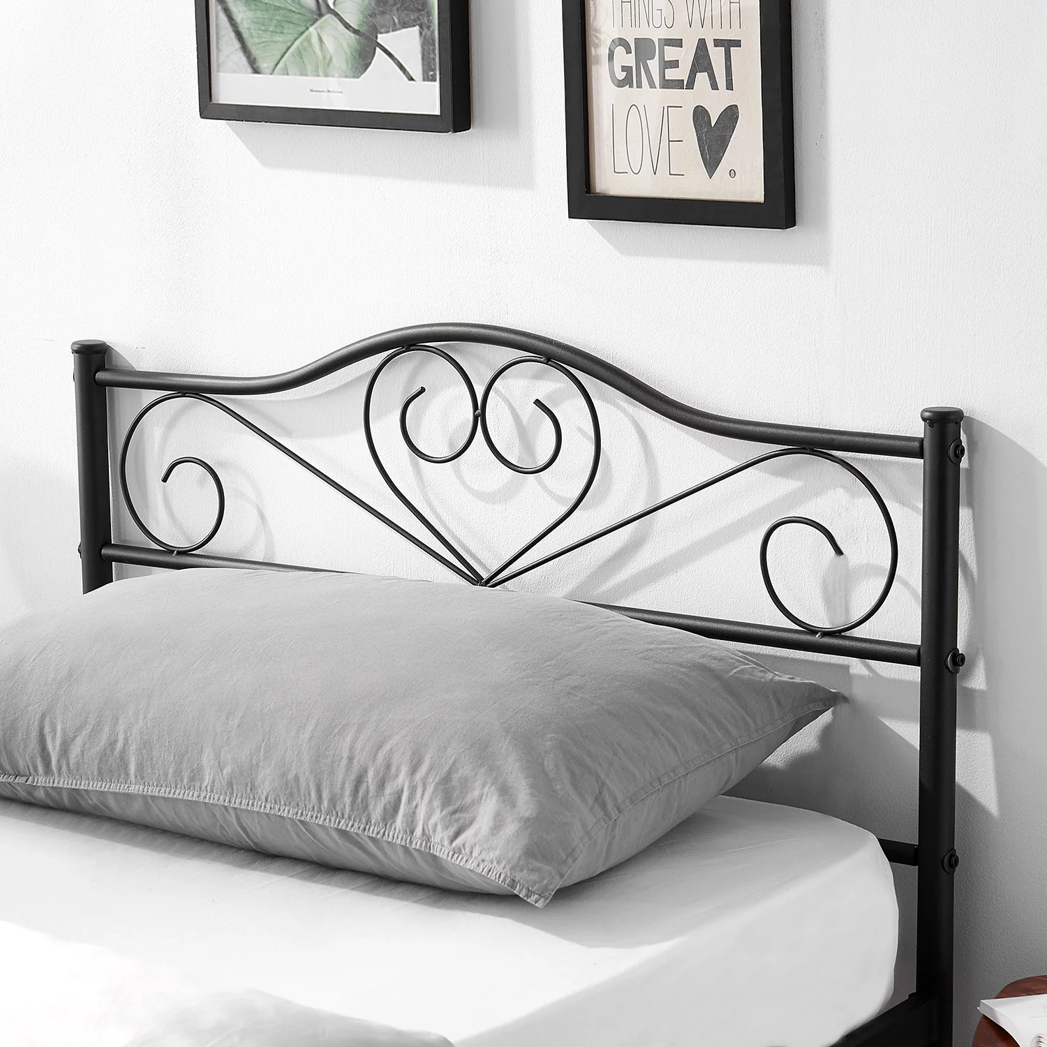 VECELO 3-Piece Bedroom Sets Metal Bed Frame and 2 Nightstand
