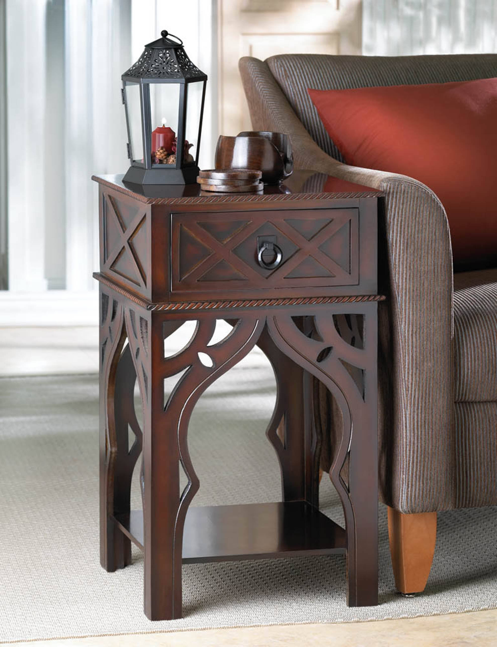 Home Locomotion Ornate Moroccan Style Table, Brown