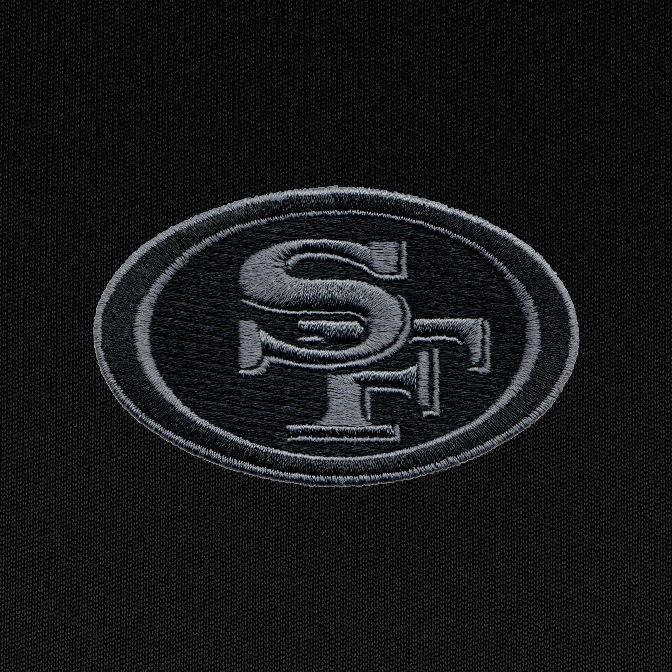 Men's Antigua Black San Francisco 49ers Tonal Logo Victory Pullover Hoodie