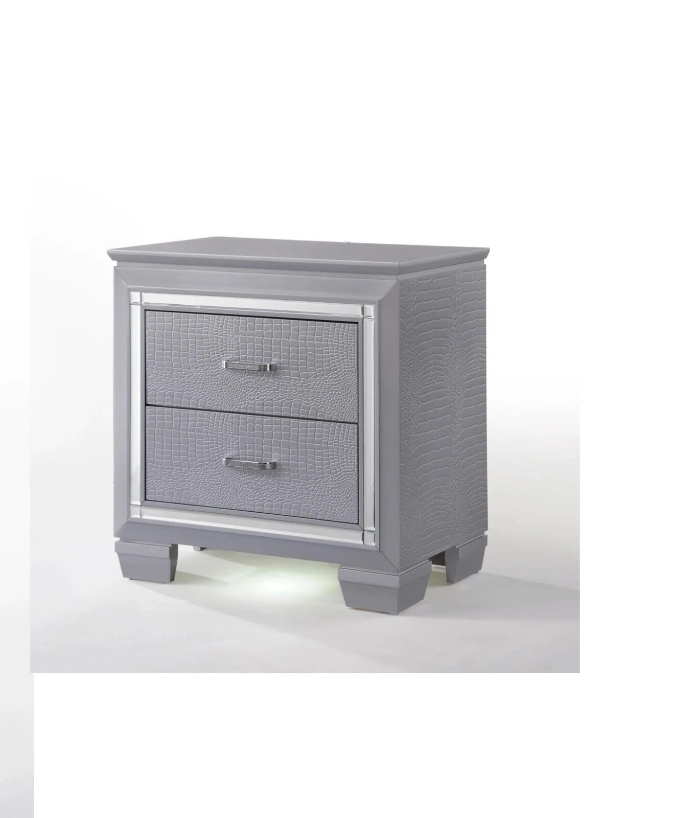 Beautiful 3pc Queen Size LED Upholstered HB Bed Chest Nightstand Wood Bedroom Furniture Set