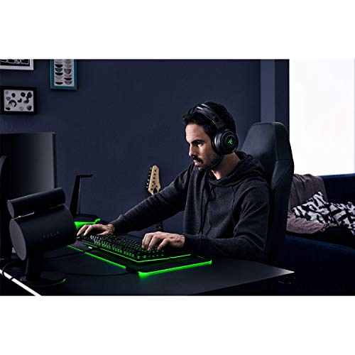 Razer Nari Wireless 7.1 Surround Sound Gaming Headset: THX Audio, Auto-Adjust Headband & Swivel Cups, Chroma RGB, Retractable Mic, For PC, PS4, PS5