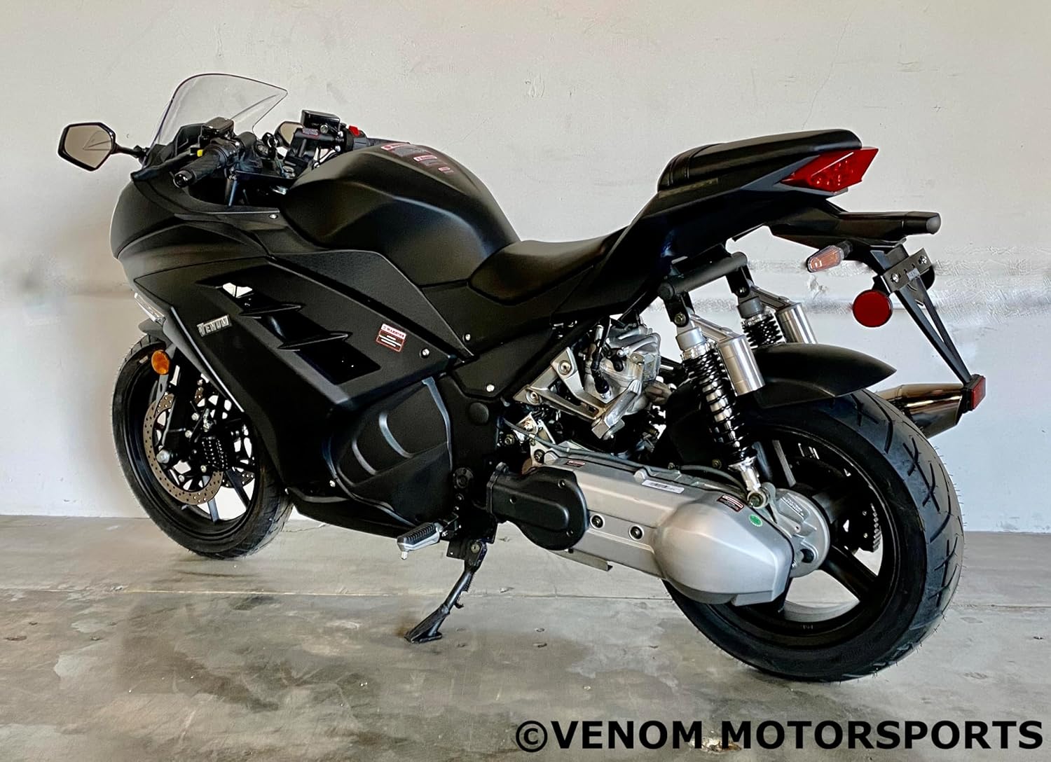 VENOM X22GT 250CC AUTOMATIC MOTORCYCLE | NO GEARS | AUTO GY6 WATER-COOLED ENGINE | TWO PASSENGER X22-GT