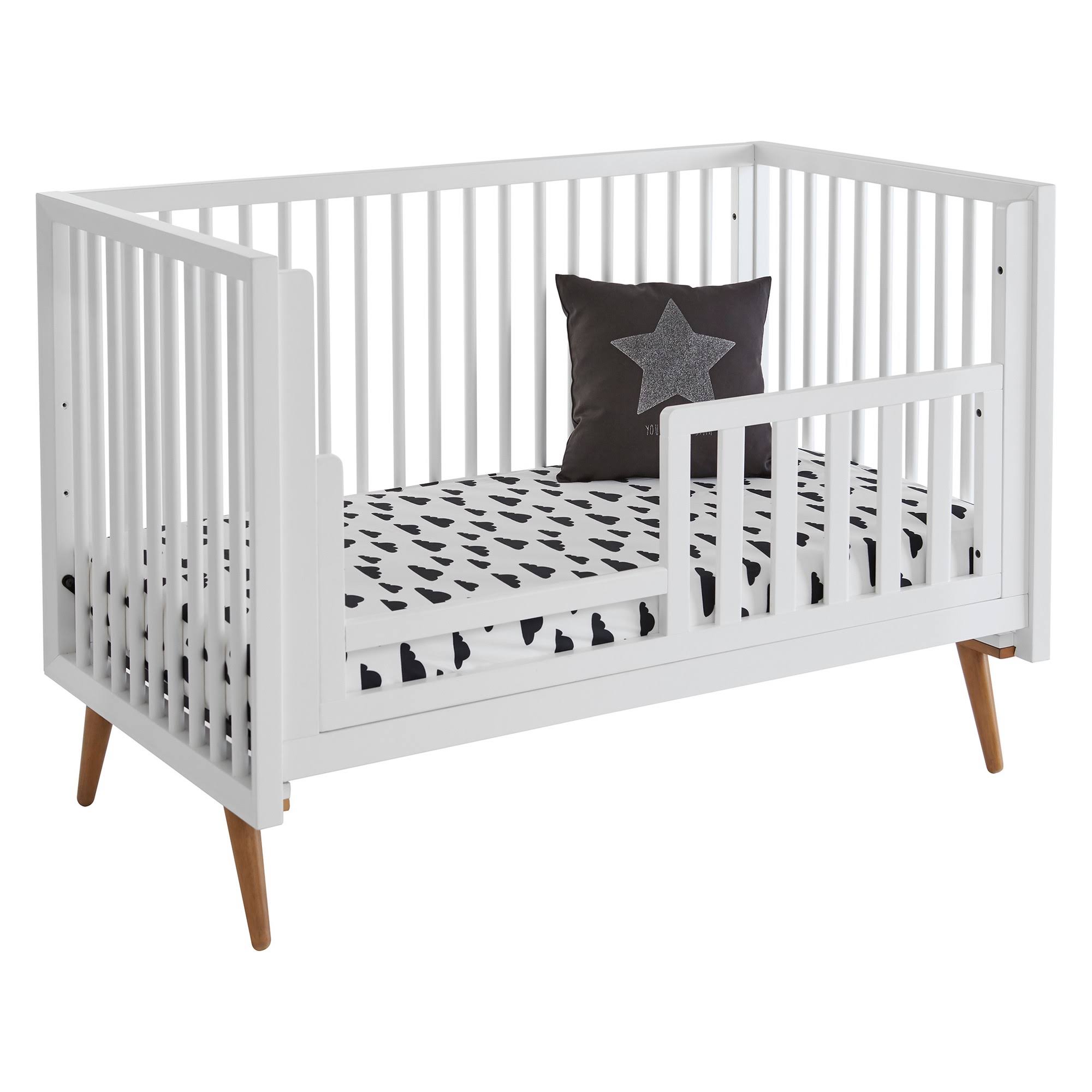 Kolcraft Roscoe 3-in-1 Convertible Crib - White