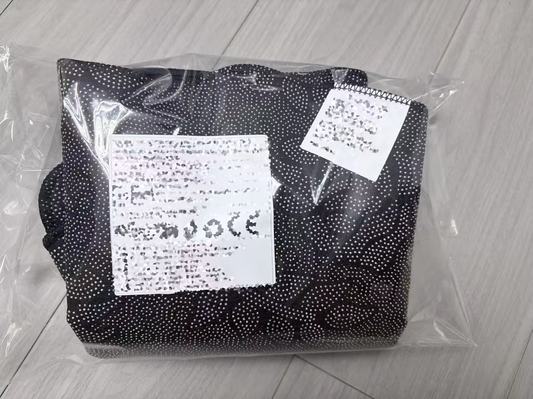 blind fulfillment packaging, dropshipping order fulfillment, neutral packaging service, direct customer shipping, wholesale order processing, no supplier branding
