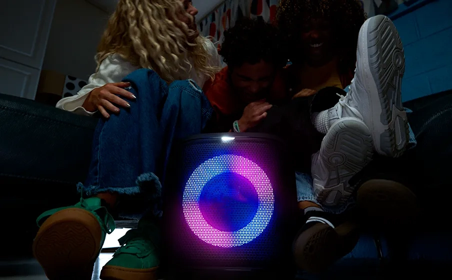 PartyBox Encore Essential 2 light show used with friends indoors