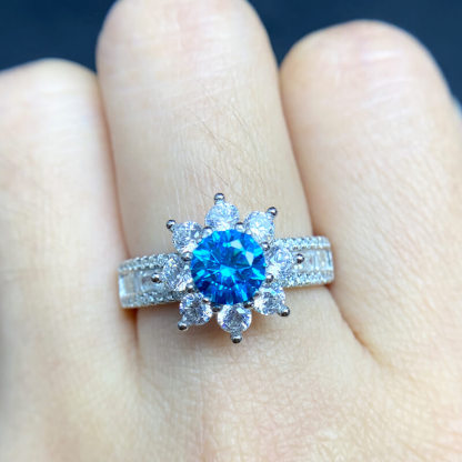 Elio Sunflower Blue Moissanite Open Statement Ring