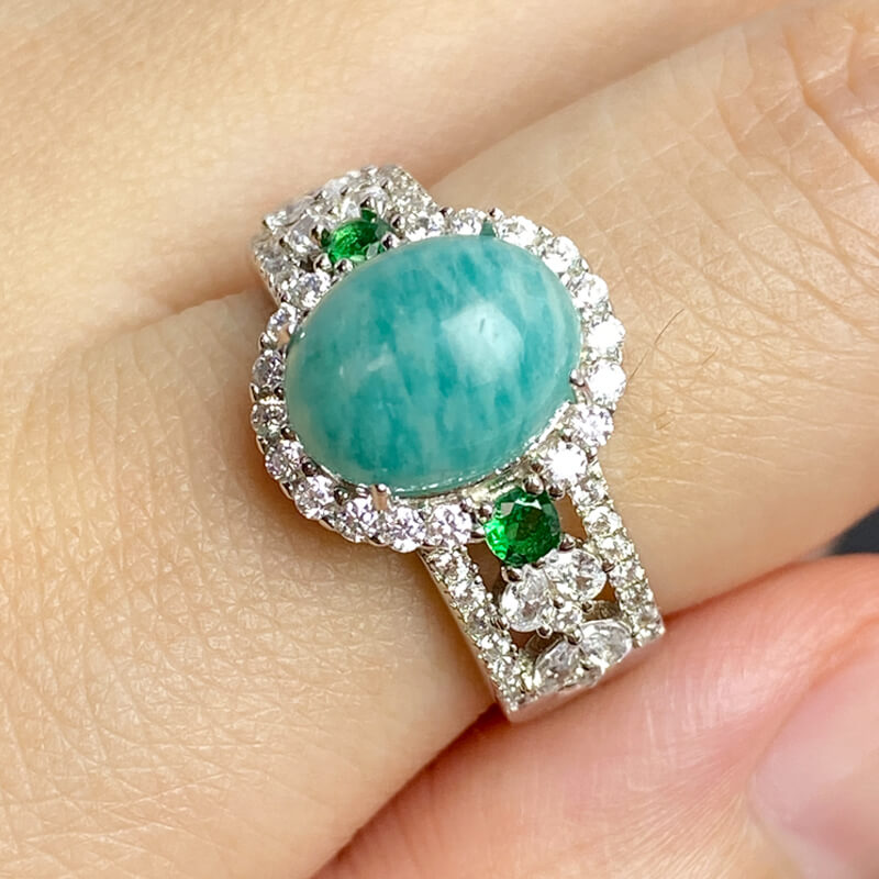 Edwardian Azure Sovereign Ring