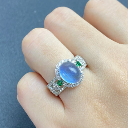 Luminara Halo Aquamarine Ring
