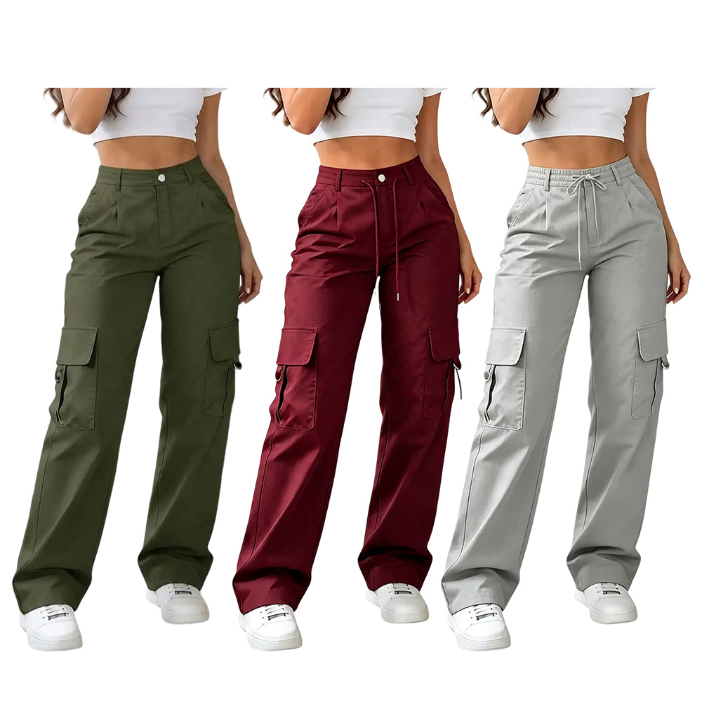 Women’s cargo pants with front button closure and pocket design