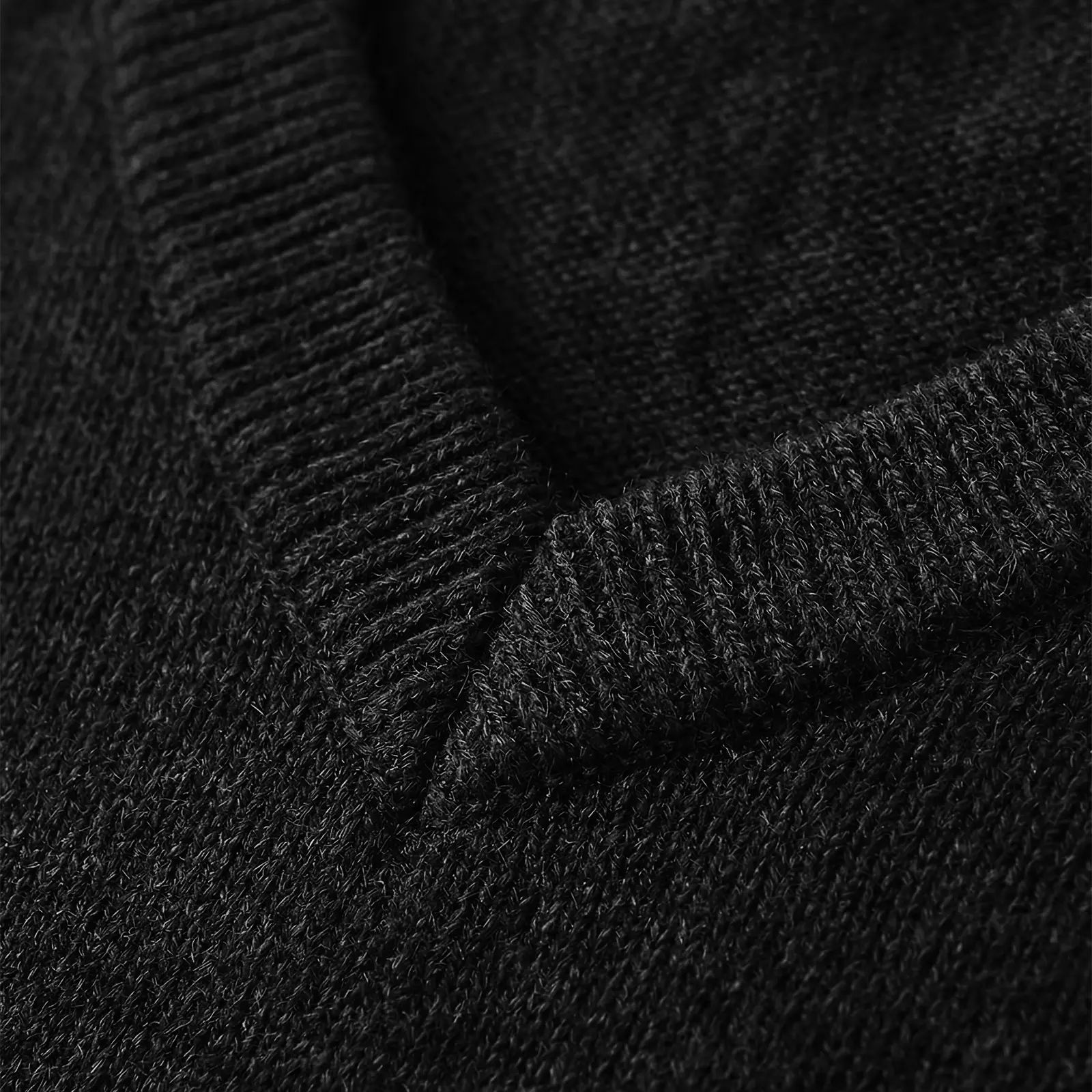 Men's Wool Blend Short Sleeve V-Neck Sweater Soft Textured Knit Pullover