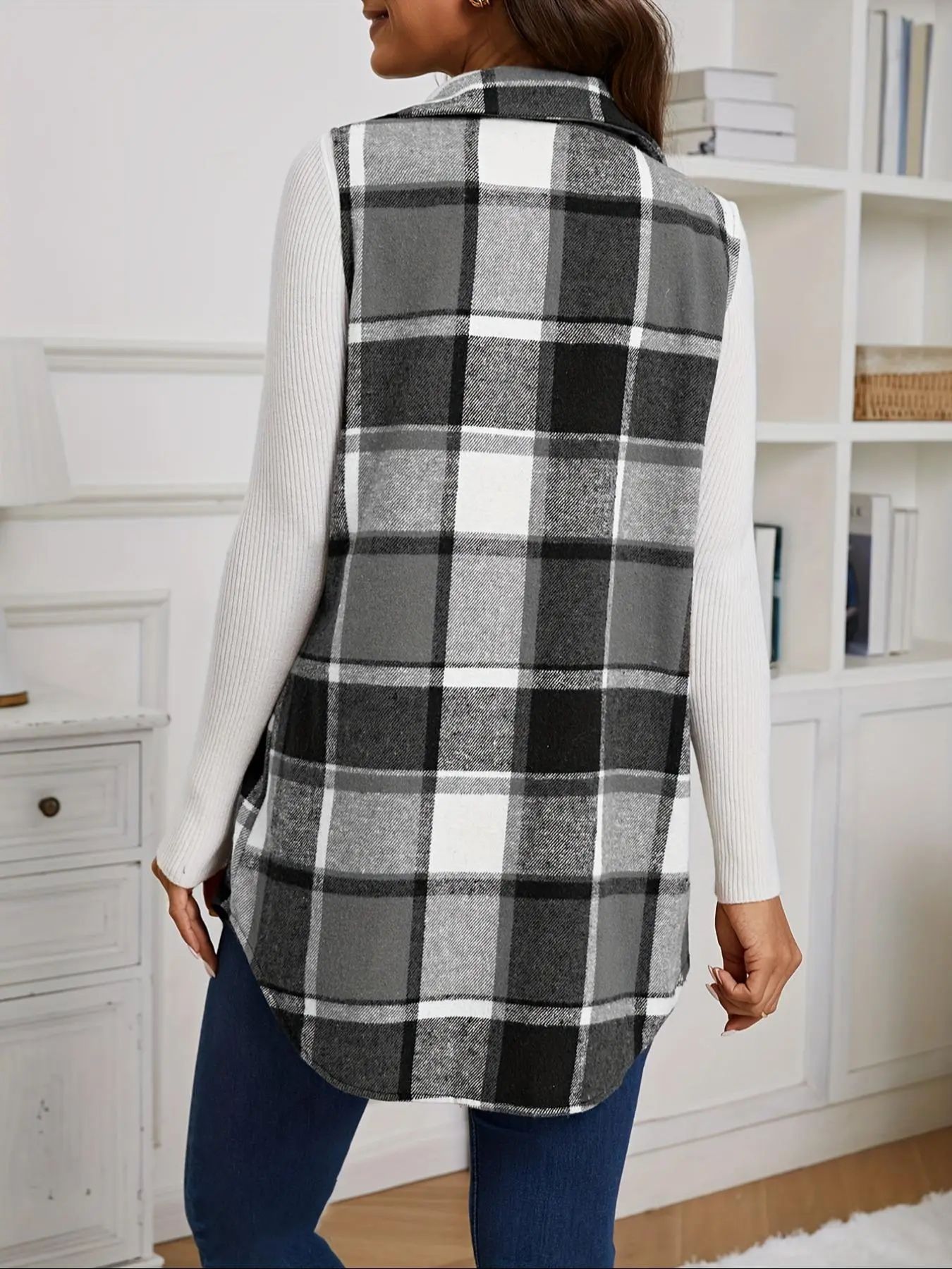 Women's Plaid-Print Button-Front Fitted Vest Coat Tops