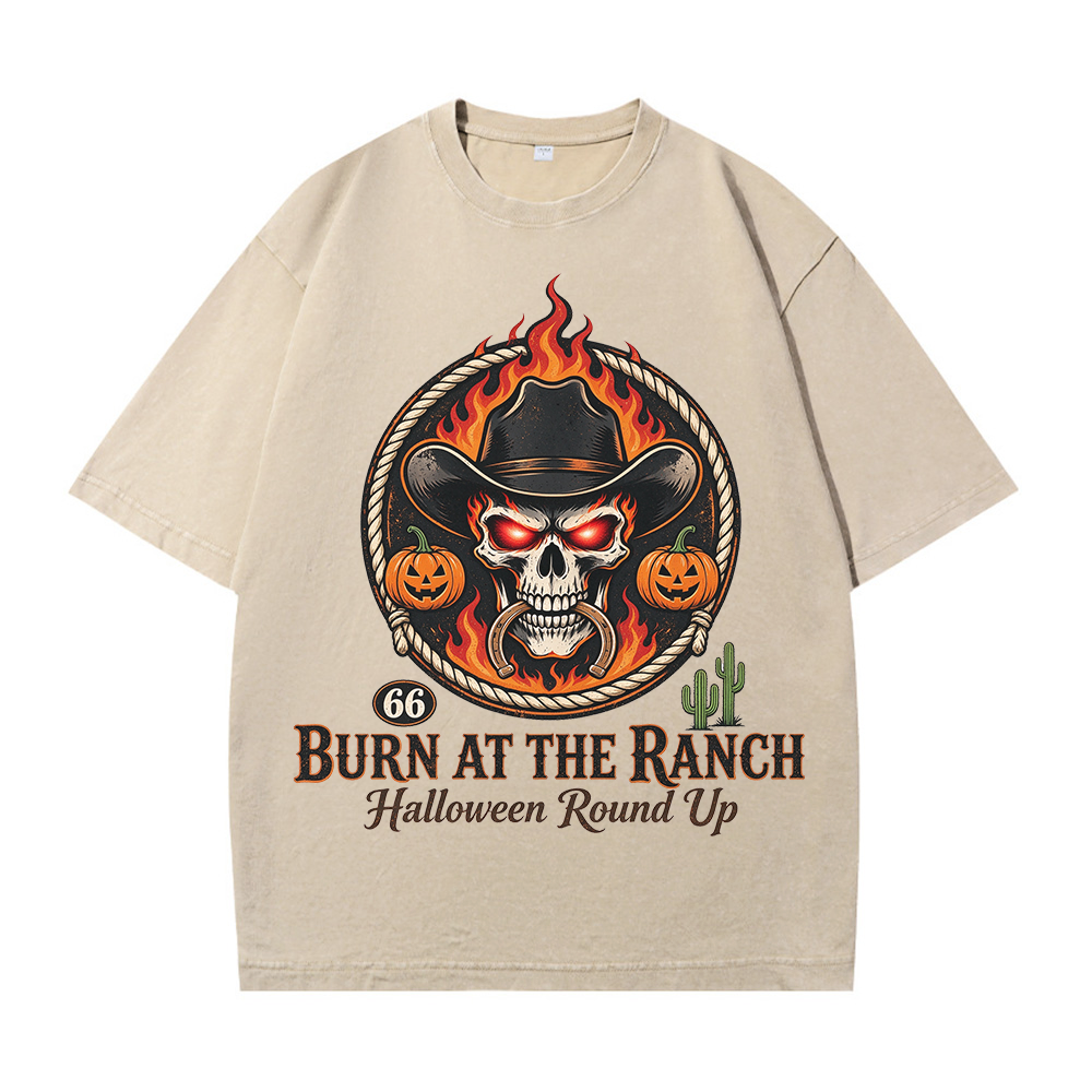 Retro Halloween Greeting T-Shirt / Western-Style Halloween T-Shirt