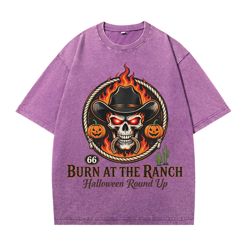 Retro Halloween Greeting T-Shirt / Western-Style Halloween T-Shirt