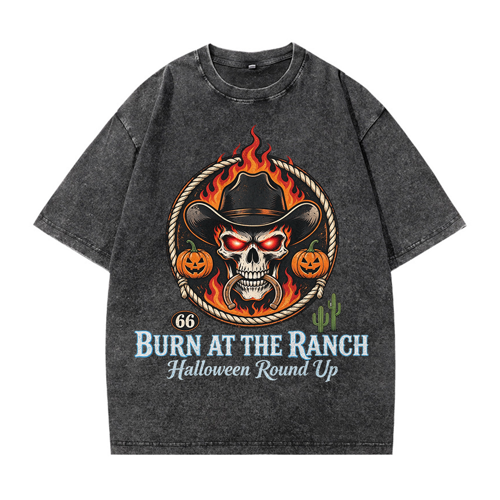 Retro Halloween Greeting T-Shirt / Western-Style Halloween T-Shirt