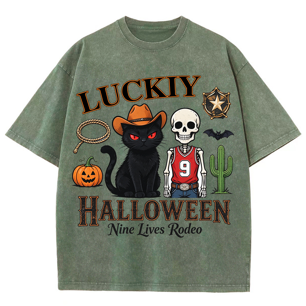 Retro Halloween Greeting T-Shirt / Western-Style Halloween T-Shirt