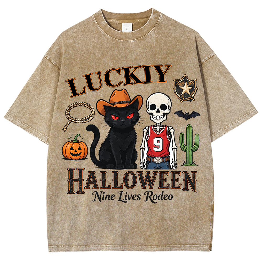 Retro Halloween Greeting T-Shirt / Western-Style Halloween T-Shirt