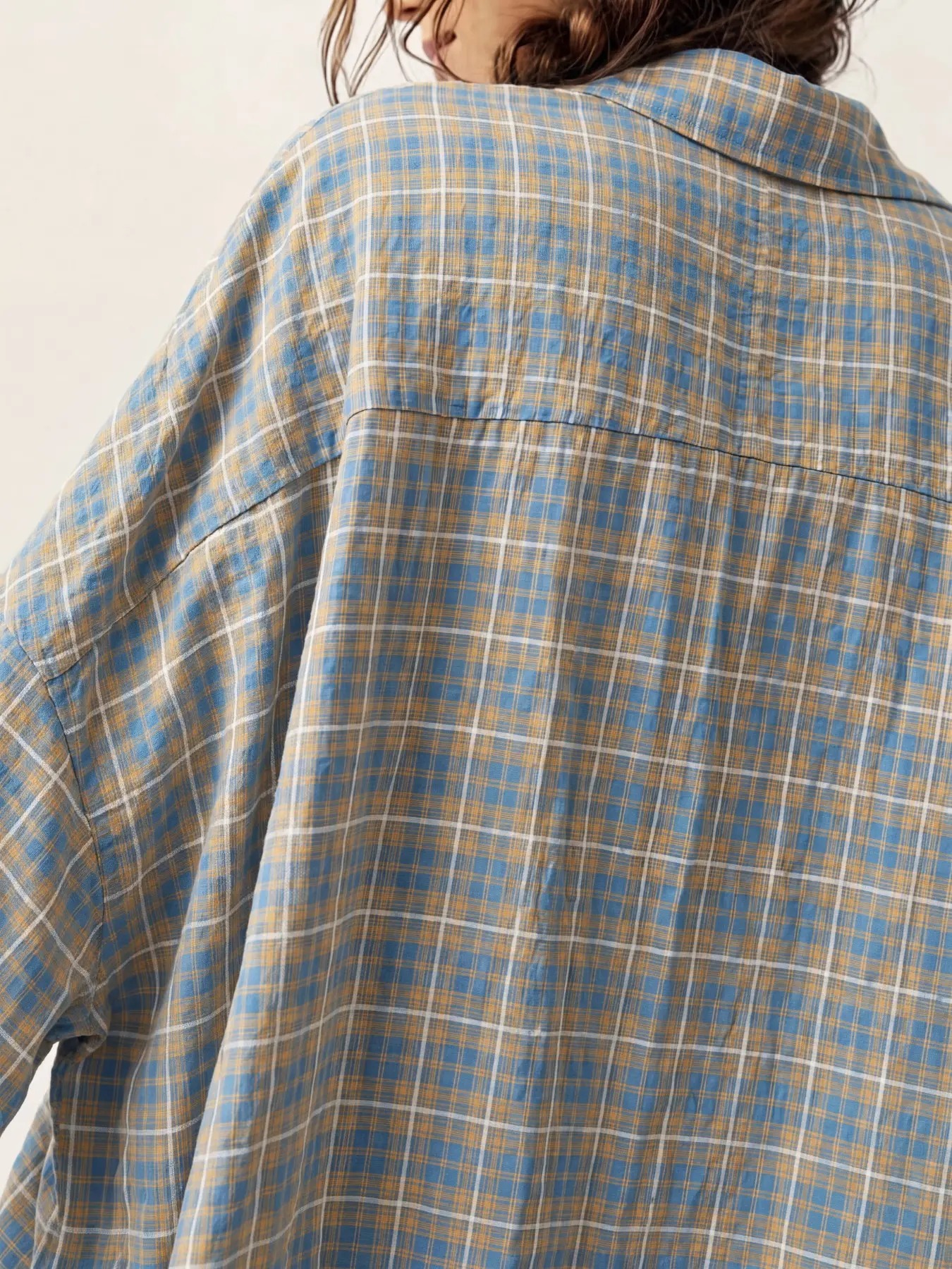 Women's Blue Plaid Oversized Long Sleeve Shirt, Casual Loose Fit Blouse with Pouch Pocket