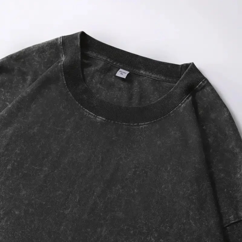 Vintage washed ribbed crewneck detail