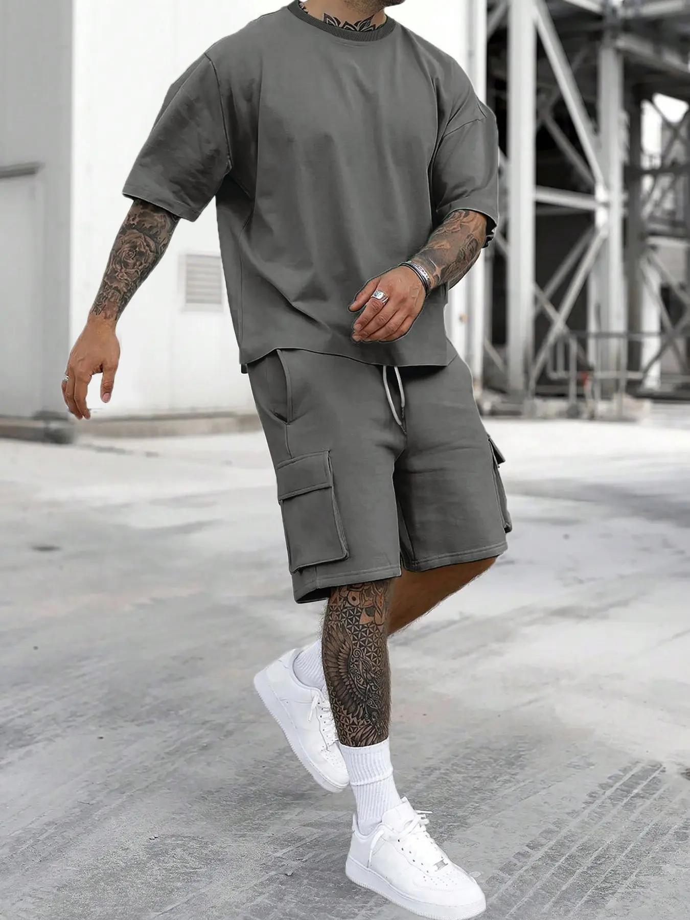 Men's Solid Color Tee & Drawstring Shorts 2-Piece Loungewear Set