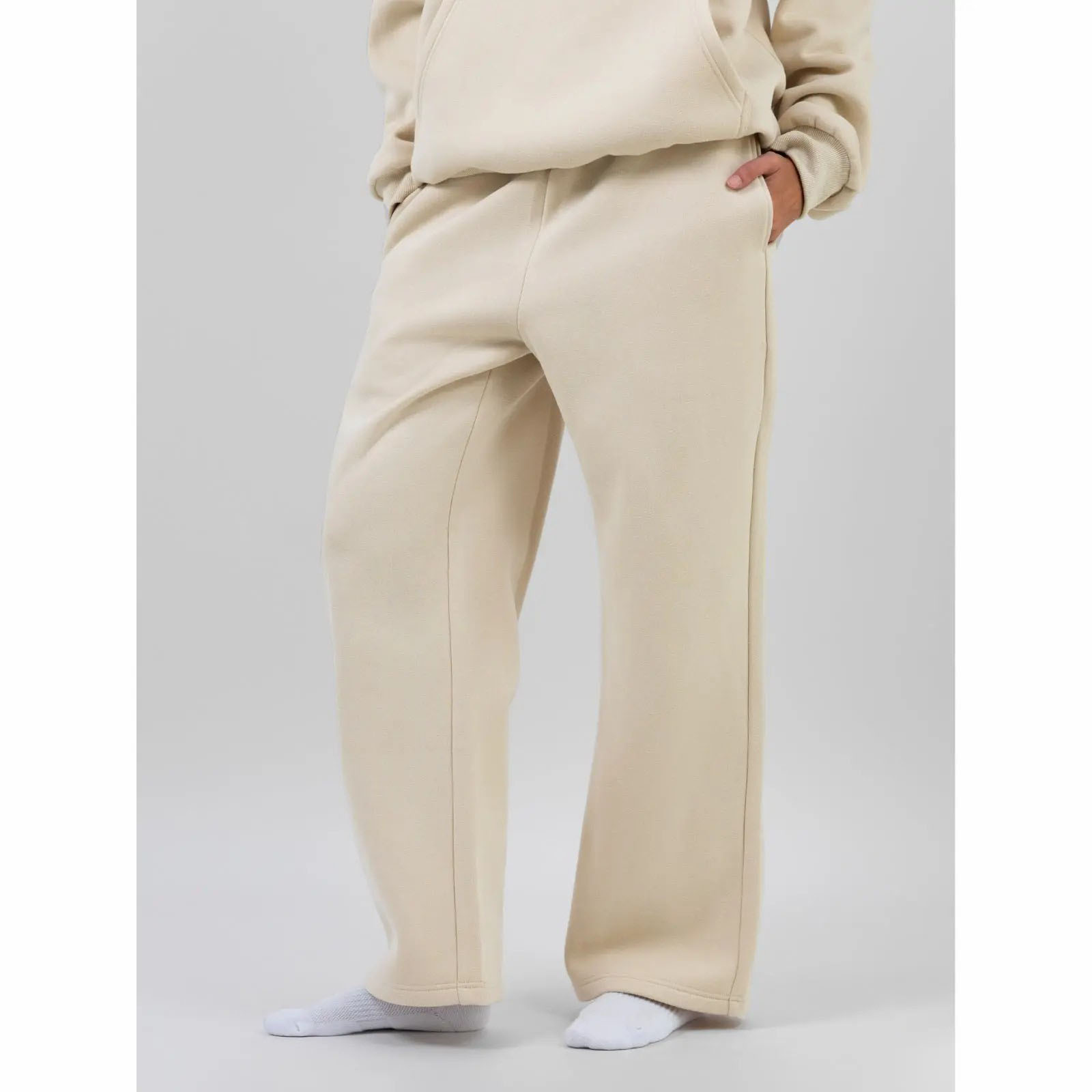 Unisex Relaxed Wide Leg Sweatpants – Ultra-Soft Heavyweight Fleece with Pockets