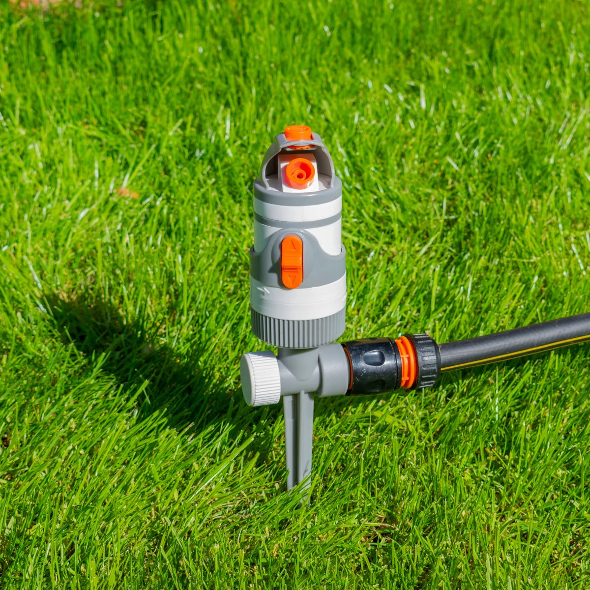 2-Pattern Gear Drive Sprinkler White Line-Bathhkroom