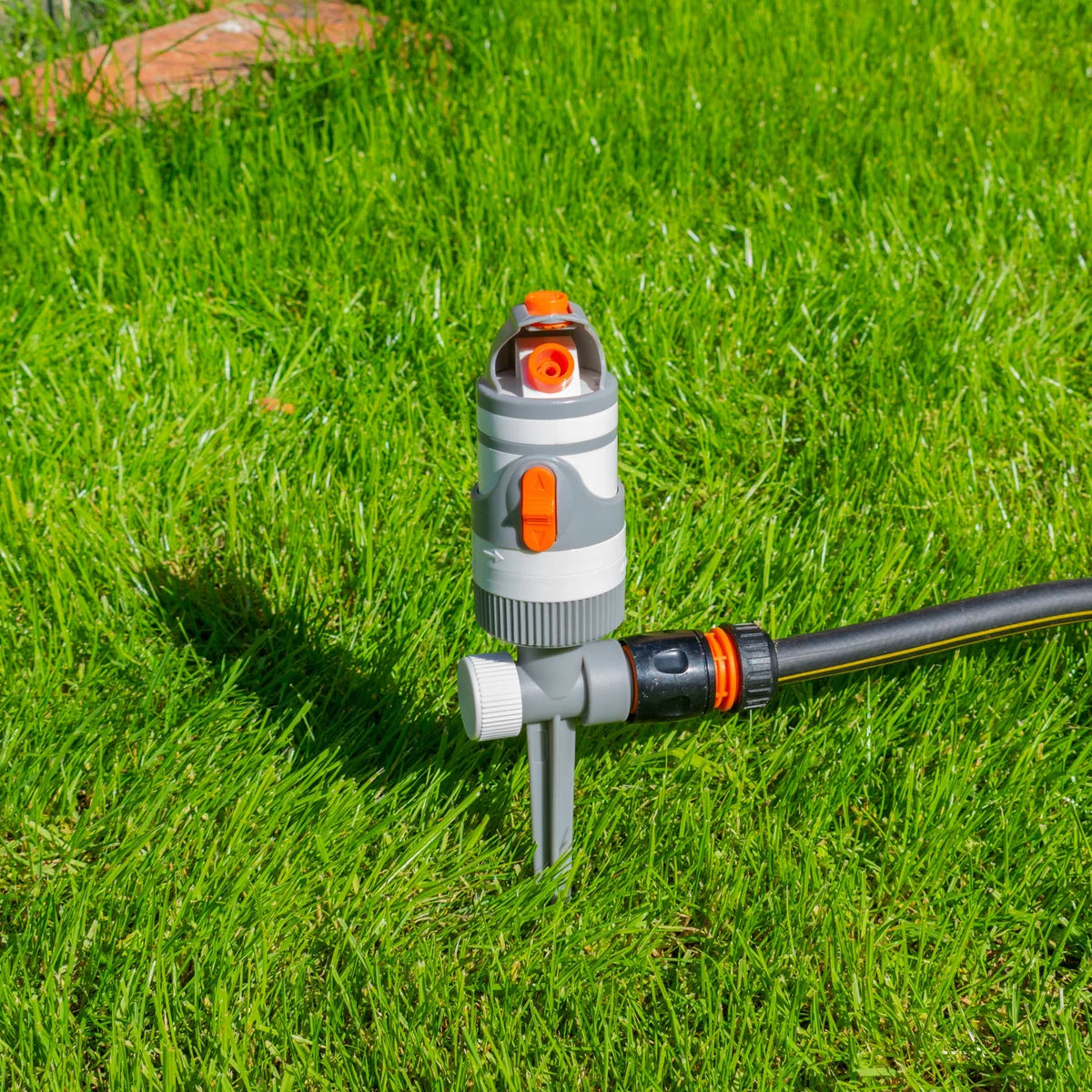 2-Pattern Gear Drive Sprinkler White Line-Bathhkroom