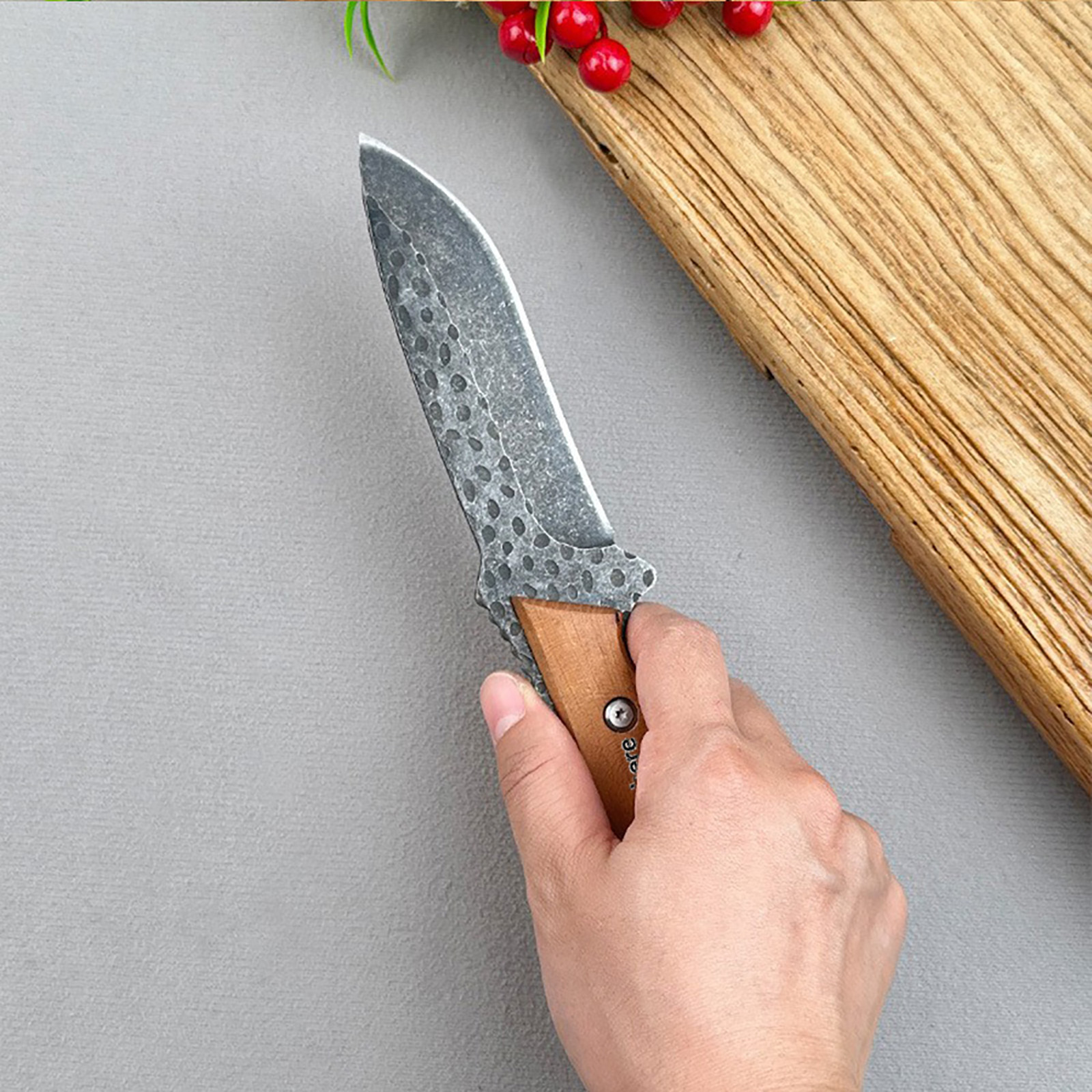 Fixed Blade Hunting Knife with Leather Sheath - 23cm Long Fixed Blade Skinner | 5mm Thick Blade Deer Skinning Knifee | Premium Steel Hunting Knives with Wooden Handle and Brass Guards | Skinning Knofe for huntings with Sheath for Survival Camping