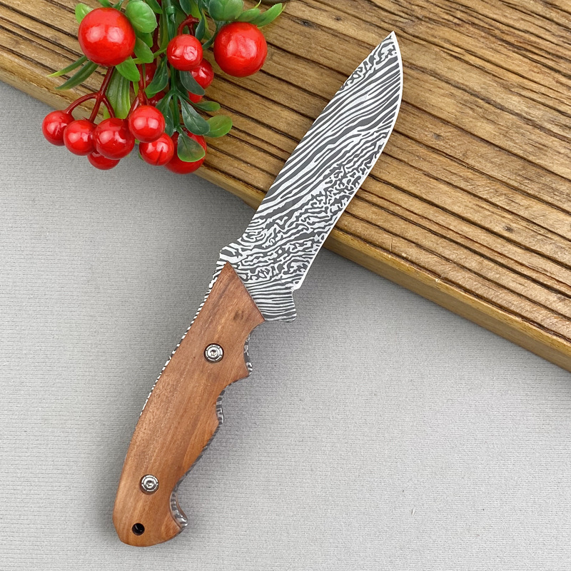 Handmade Damascus Hunting Knife with Leather Sheath – EDC Fixed Blade Bushcraft Tool with Wood Handle – 8” Skinning Blade for Hunting, Skinning, Camping, and Outdoor Use