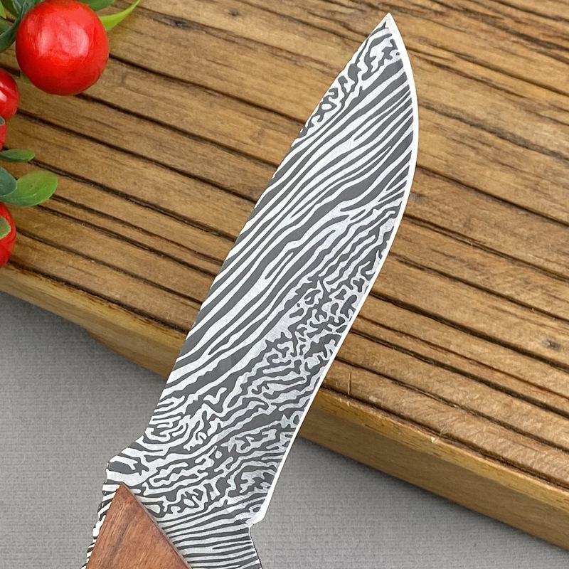 Handmade Damascus Hunting Knife with Leather Sheath – EDC Fixed Blade Bushcraft Tool with Wood Handle – 8” Skinning Blade for Hunting, Skinning, Camping, and Outdoor Use