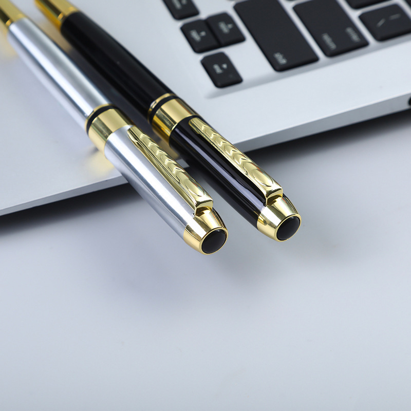 Personalized Engraved Fountain Pen with Gift Box, Custom Text, Gold Accents, Silver and Black, 5.5 Inch（nib 0.5mm）