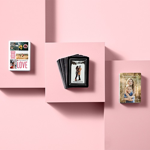 Minimalist Wavy Border Playing Cards