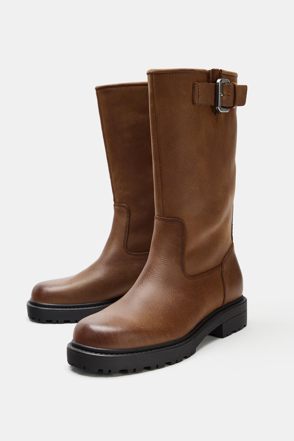 BOTTES EN CUIR À BOUCLE 